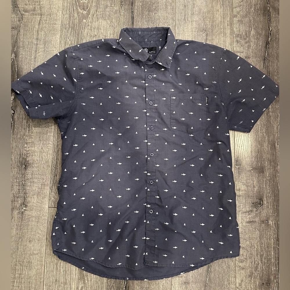Molokai Surf Men’s Short Sleeve Button Down Shirt